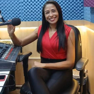 Mary Santos